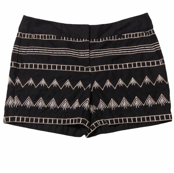 LOFT Pants - ⭐️ LOFT Embroidered Shorts
